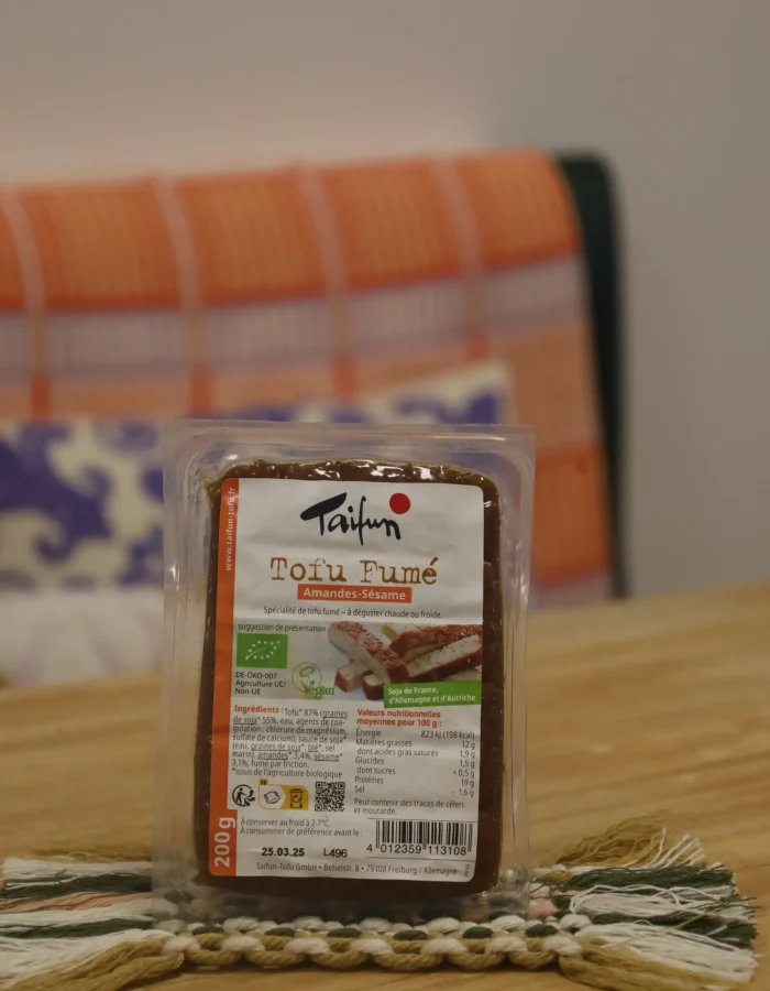 Tofu fumé amande et sésame